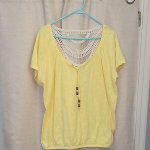 1X ISELA Short Sleeve Blouse Crotchet Back